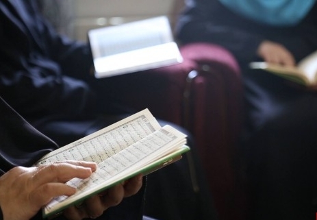 16 mémorisateurs dans une famille palestinienne 16 mémorisateurs dans une famille palestinienne