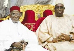Le président sénégalais a appelé les chefs religieux à lutter contre le terrorisme Le président sénégalais a appelé les chefs religieux à lutter contre le terrorisme