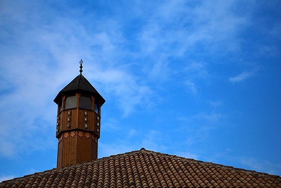 Les mosqu&eacute;es en bois dans les rues de Sarajevo+photos