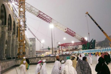 La Mecque : La grue qui a &eacute;cras&eacute; 108 personnes dans l’enceinte de la Grande Mosqu&eacute;e n’avait pas d’autorisation