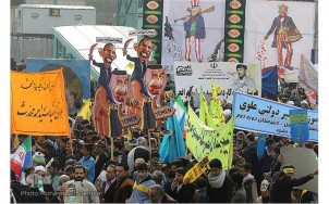 Manifestations à l'anniversaire de la prise de l'ambassade américaine dans différentes villes iraniennes