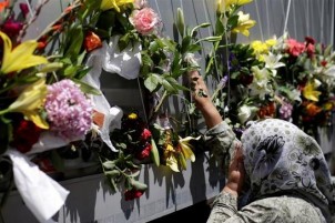 Les habitants de Sarajevo font leurs adieux aux martyrs de Srebrenica