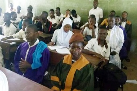 Lev&eacute;e de l'interdiction du hijab pour les &eacute;lèves musulmanes au Nig&eacute;ria