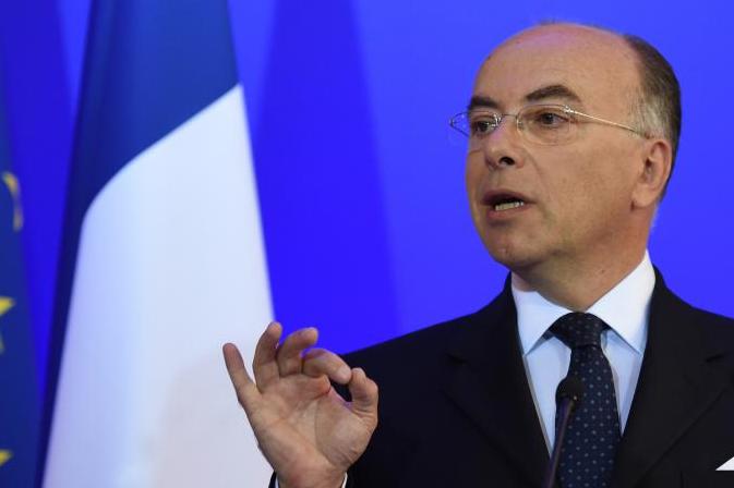 Pour Cazeneuve, 