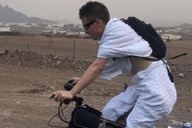 Un pèlerin russe arrive à la Mecque en v&eacute;lo