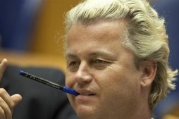Wilders promets de saisir tous les exemplaires du Coran Wilders promets de saisir tous les exemplaires du Coran
