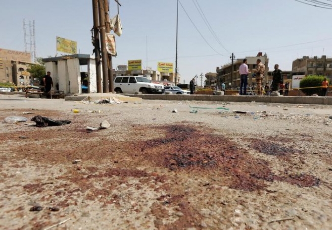 Trois explosions font 17 morts à Bagdad