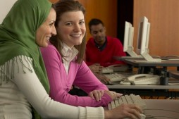 R&eacute;sultat encourageant des recherches d'une universit&eacute; australienne sur l'islamophobie