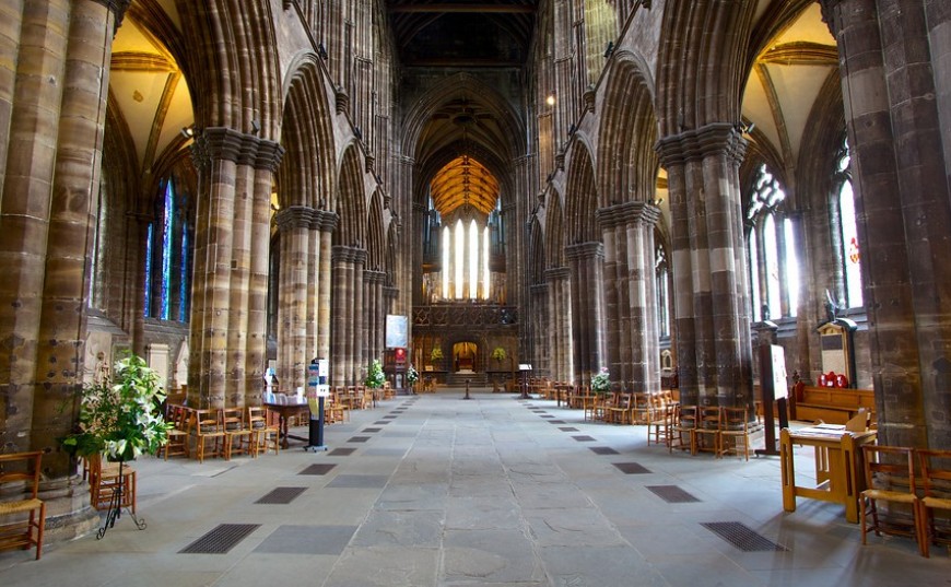 Le pasteur de la cath&eacute;drale de Glasgow critiqu&eacute; pour avoir autoris&eacute; la lecture du Coran lors de l’Epiphanie
