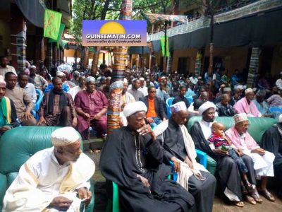 C&eacute;r&eacute;monie de l'Ashoura organos&eacute;e en Guin&eacute;e Conakry