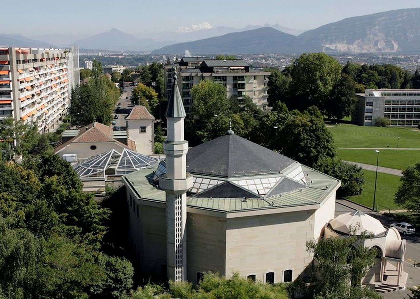 Suisse : la grande mosqu&eacute;e de Genève change de strat&eacute;gie