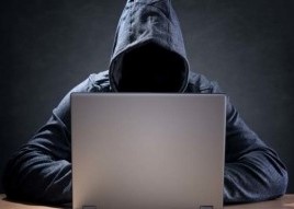 Les r&eacute;seaux sociaux favorisent l'extr&eacute;misme, estime un sociologue