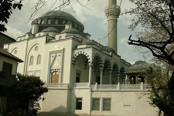 Histoire des mosqu&eacute;es japonaises