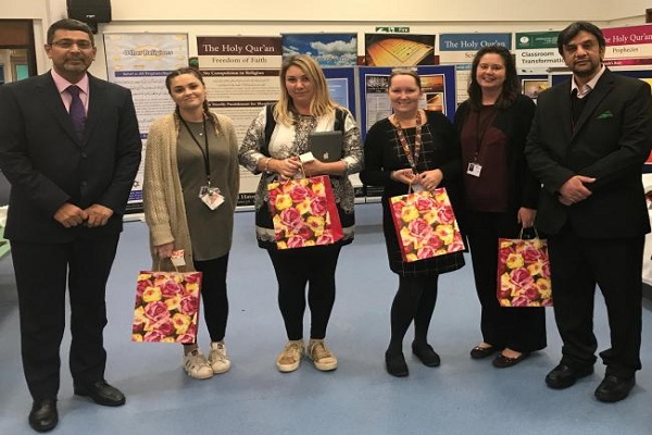 Royaume-Uni : exposition coranique dans une &eacute;cole de Slough