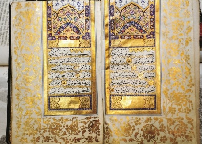Exposition du plus cher Coran au Qatar