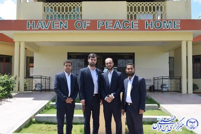 Un groupe iranien de Tawasheeh en Tanzanie