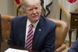 Plus de 130 experts d&eacute;noncent le nouveau d&eacute;cret Trump