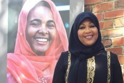 Une mosqu&eacute;e reserv&eacute;e aux femmes ouvre ses portes en Californie