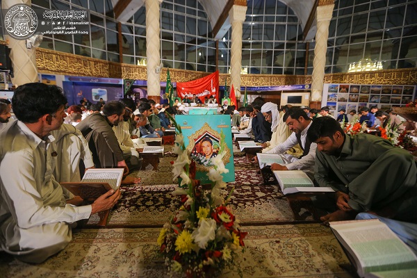R&eacute;union de lecture coranique au Pakistan par des lecteurs irakiens