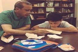 Scandale autour de l’enseignement du Coran par Erdogan à son petit-fils