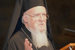 « La religion est un &eacute;l&eacute;ment cl&eacute; du processus de paix »