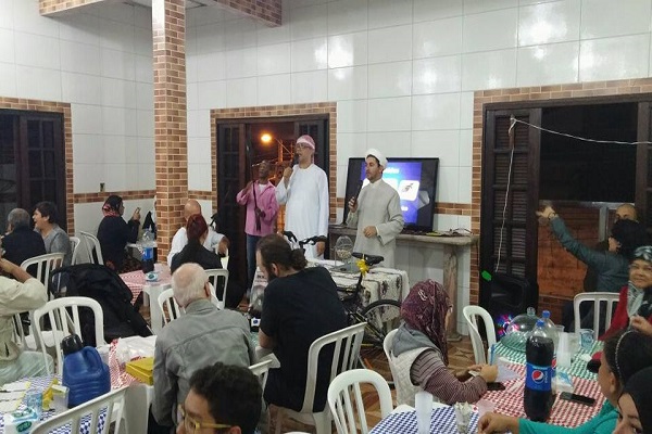 Pr&eacute;sence des non musulmans au centre islamique du Br&eacute;sil+photos