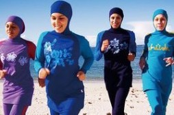 Un rassemblement en burkini en marge du Festival de Cannes