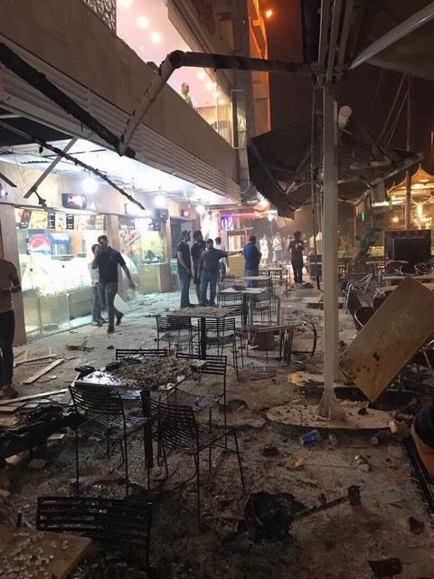 Explosion d’une voiture pi&eacute;g&eacute;e en Irak : une trentaine de victimes