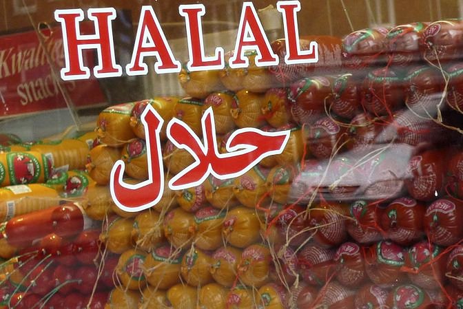 Suisse : la viande halal devrait bientôt être syst&eacute;matiquement d&eacute;clar&eacute;e