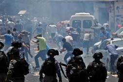 Les Palestiniens ont menac&eacute; Tel-Aviv d'un poing de fer