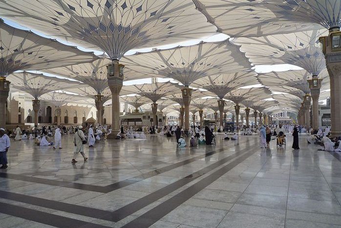 Les plus grands parasols du monde s’installent à La Mecque en 2018