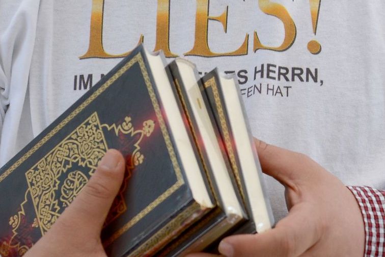 Suisse : la distribution de Coran n’est pas interdite