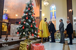Commémoration de l’anniversaire du Jésus (as) à l’église des Arméniens d’Ahwaz