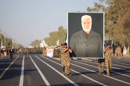 Le Premier ministre irakien rend hommage au Hachd al-Chaabi