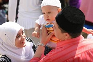 Nourrir une famille est le bienfait d'Allah