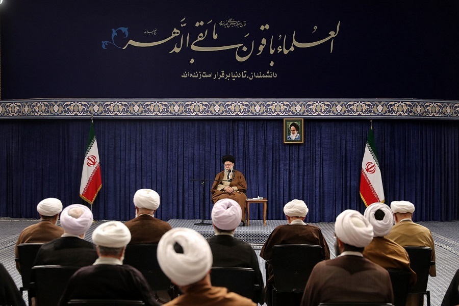 Guide suprême de la Révolution islamique, l'Ayatollah Seyyed Ali Khamenei