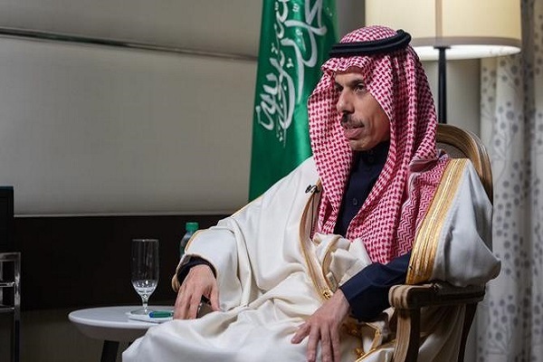 Les positions publiques et privées du Royaume sur Gaza sont identiques, souligne Faisal ben Farhane