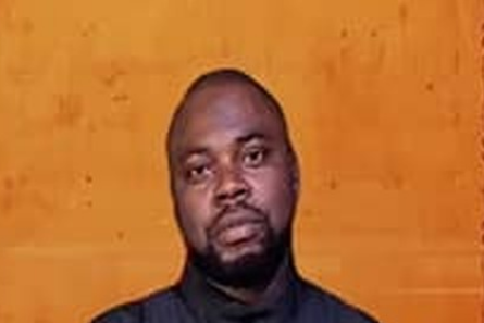 Monsieur Ferouz Nzeyimana, professeur et responsable de l’école « IMAM ZAYNUL ABIDIN »