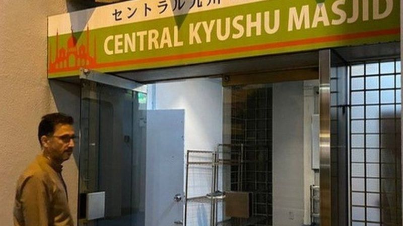 Cela fait plus de dix ans que le Dr Khan tente de créer un cimetière musulman.