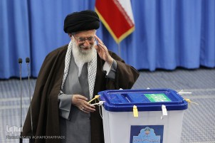 Jagora Ayatollah Khamenei Yana KadaKuri’a