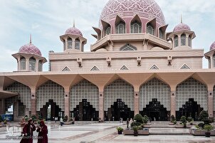 Masallacin Putra na Malaysia a cikin  Hotuna