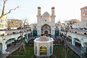  Masallacin Moayer Al-Mamalik na Tarihi na Tehran