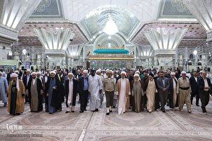 Mahalarta Taron Hadin Kan Musulunci Sun Ziyarci Hubbaren  Imam Khumaini