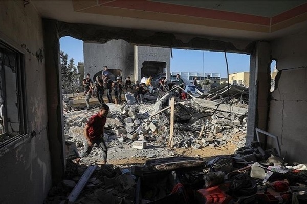 Tsugunnar da mutane sama da 800,000 a arewacin Gaza mutuwar mutane a asibitoci