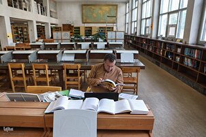 Dubi a dakin karatu na majalisar dokokin Iran