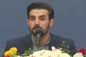 Karatun Surah "Maedah" tare da muryar Mehdi Gholamnejad