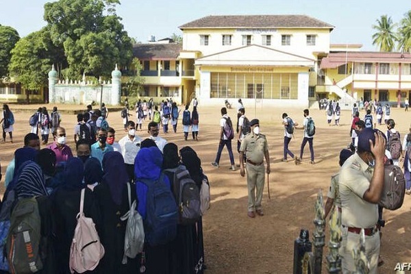 Musulman Indiya sun fusata saboda rufe makarantun Islamiyya 12