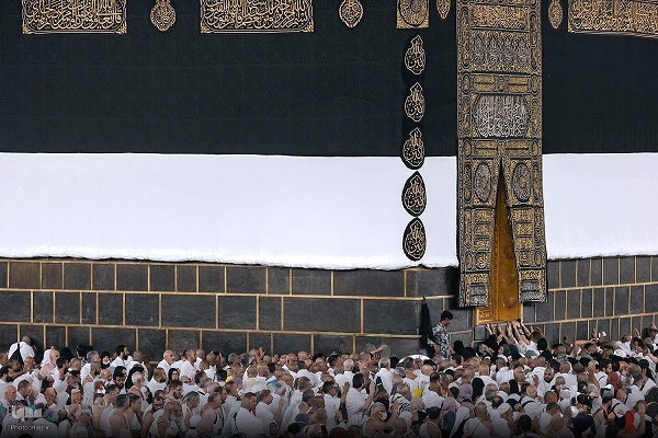 Aikin Hajji Wajibci ne na Allah a kan mutane