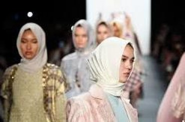 पहली बार न्यू यॉर्क फैशन वीक में हिजाब संग्रह