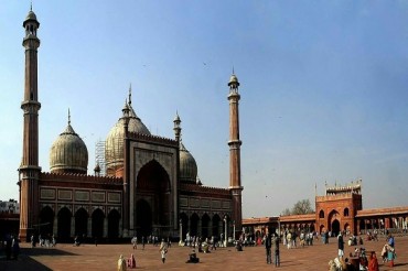 इंडिया ने मुस्लिम क्षेत्रों में प्रशिक्षण केन्द्र बनाने की योजना बनाई